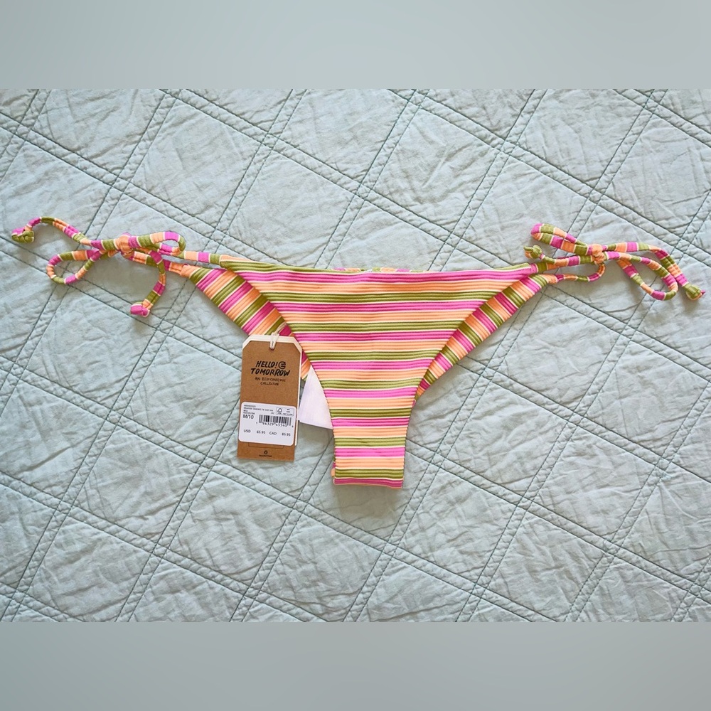 Billabong bikini bottom (M/10)